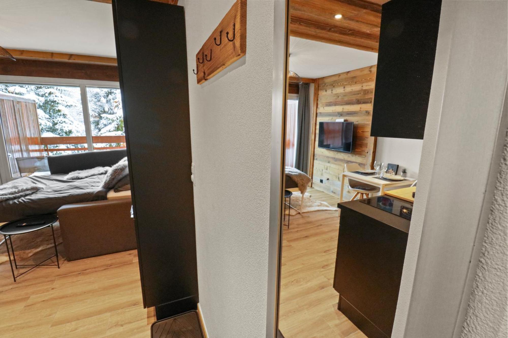Joli Studio Avec Parking Gratuit Crans-Montana Dış mekan fotoğraf