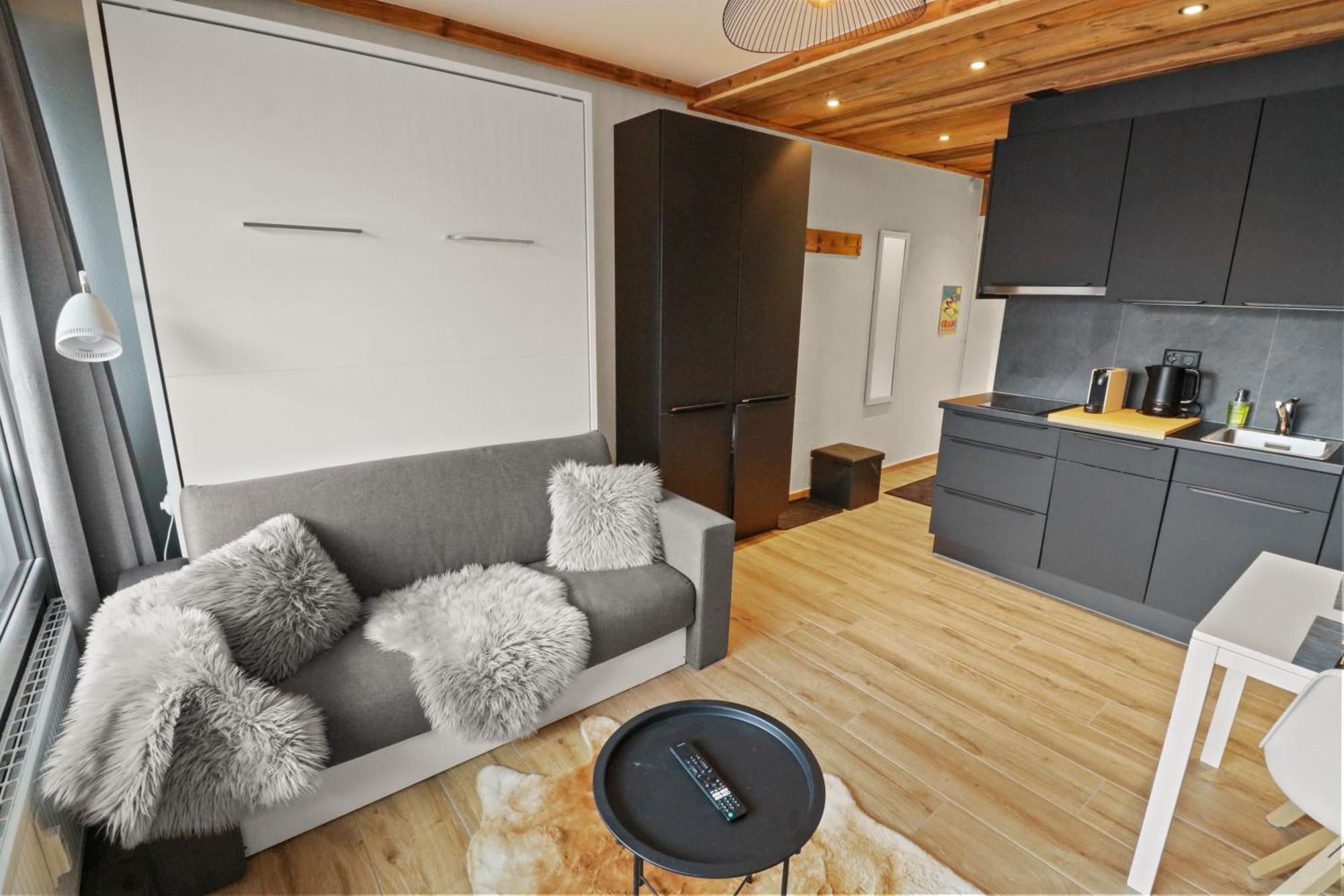 Joli Studio Avec Parking Gratuit Crans-Montana Dış mekan fotoğraf